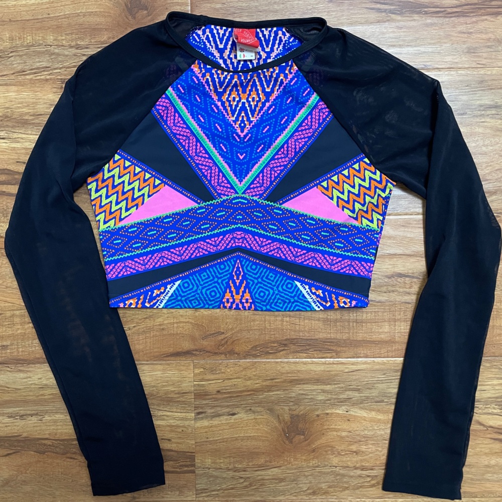 Red Carter cropped printed rashguard